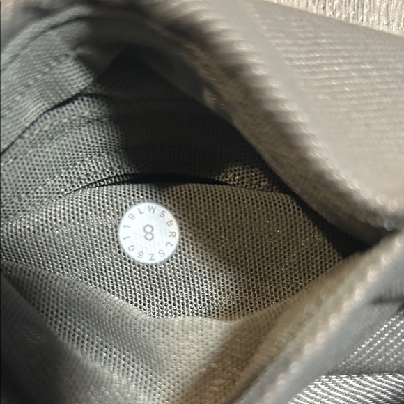 Lululemon Athletica Olive Cargo Leggings - Picture 9 of 15
